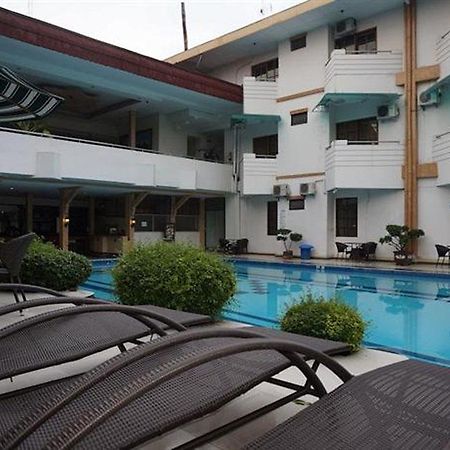 Hotel Matahari Джокьякарта Экстерьер фото